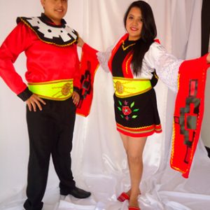 Modelo anaco bordado negro hombres