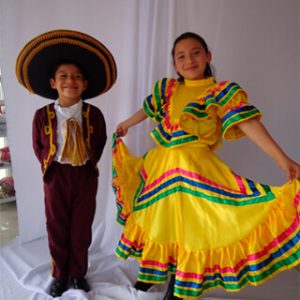 Modelo mexicanos amarillo niñas