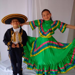Modelo mexicanos verde niños