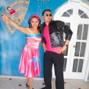Modelo rock and roll fucsia hombres