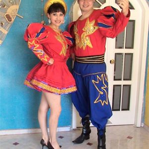 Modelo saya roja adultos hombres