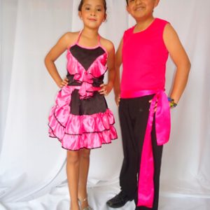 Traje corazon fucsia niñas